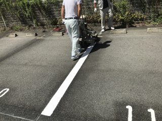 名古屋市中村区　駐車場ライン引き直し