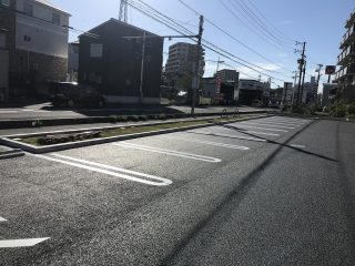 名古屋市緑区　ﾄﾞﾗｯｸﾞｽﾄｱ駐車場ライン工事