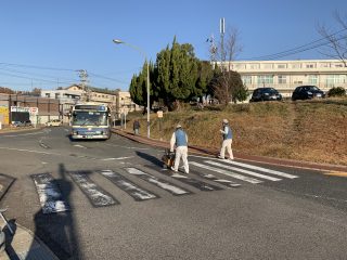 名古屋市名東区　病院構内道路　ライン工事