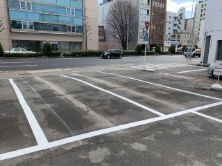 名古屋市中区　企業様駐車場　塗り替え工事