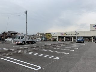 愛知県　常滑市　店舗駐車場　塗り替え工事