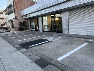 名古屋市　北区　店舗駐車場　塗り替え工事
