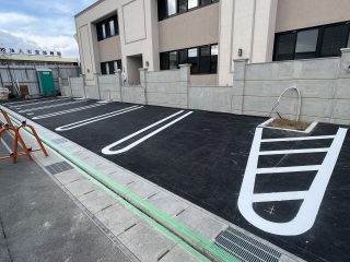 愛知県　あま市　施設駐車場　新設ライン工事