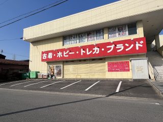 愛知県　岡崎市　店舗駐車場　ライン塗り替え工事