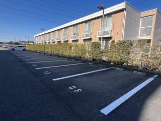 愛知県　刈谷市　マンション駐車場　塗り替え工事