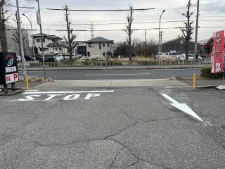名古屋市　守山区　店舗駐車場　塗り替え工事