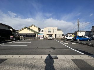 名古屋市　緑区　月極駐車場　塗り替え工事
