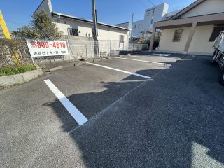愛知県　東郷市　クリニック駐車場　塗り替え工事