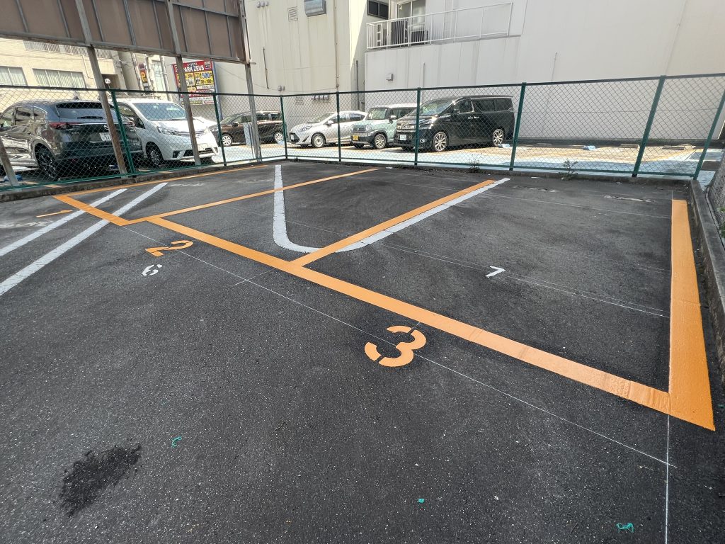 名古屋市　中区　コインパーキング　塗り替え工事