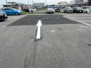 名古屋市　守山区　店舗駐車場　塗り替え工事