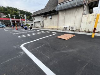 愛知県　岡崎市　店舗駐車場　新設ライン工事